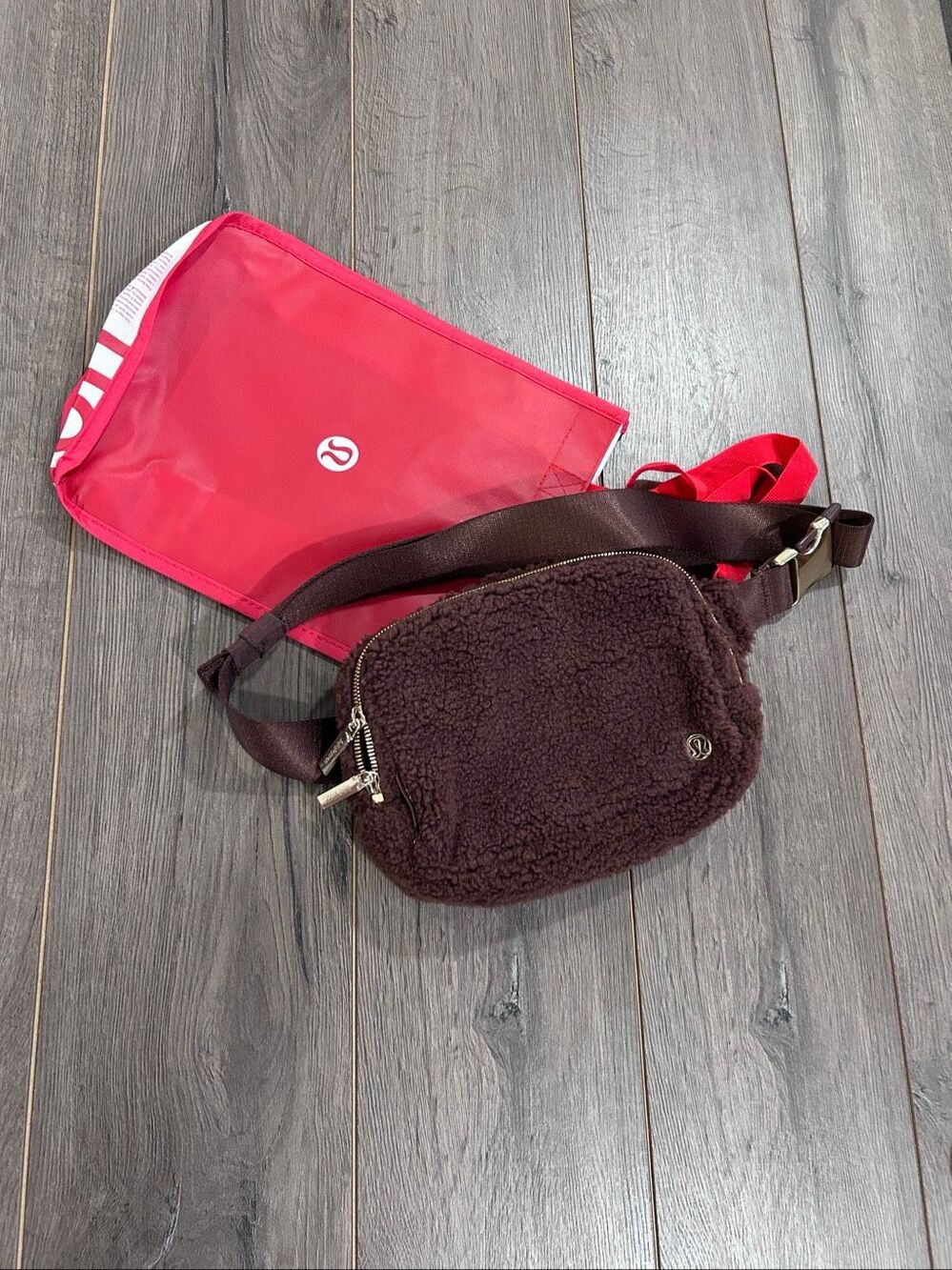 Lululemon Womens Brown / Gold Everywhere Sherpa Belt Bag Brown Fleece